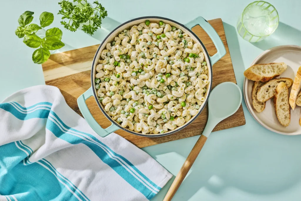 Cavatappi with Creamy Pasta Sauce
